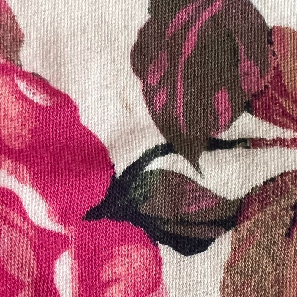 St Johns Bay Women's Floral Capri Pants - Picture 14 of 14